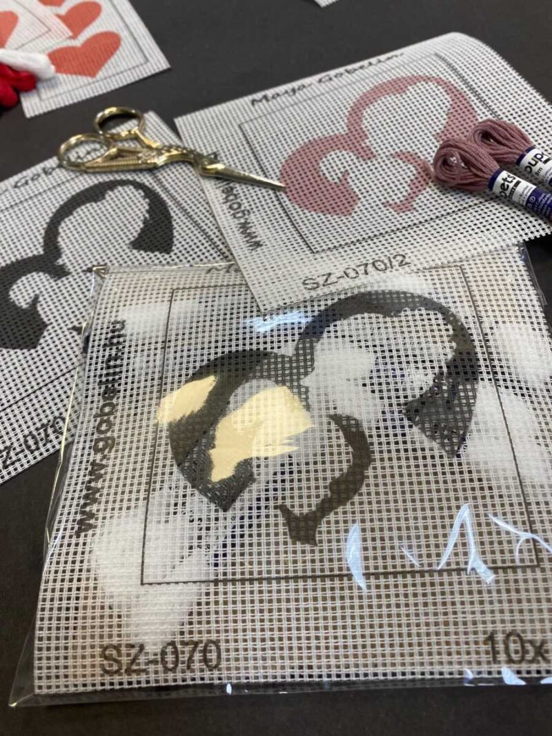 maya gobelin anya lánya szív kivarrható gobelin 10x10 cm es szett fonallal (sz 070)